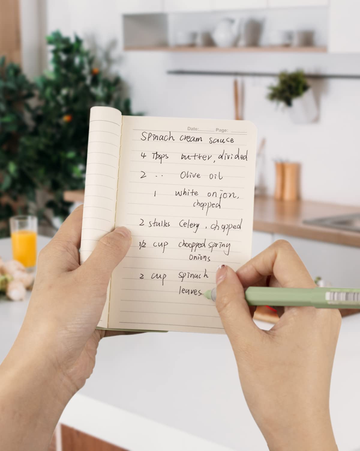 Lzerking Mini Notepads Bulk 36 Pack 3.5 x 5.5 Inches,Small Pocket Journal Notebooks-Green Cover, 30 Sheets/60 Pages, Children Can Use to Write Stories